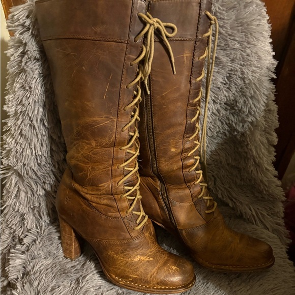 Frye Villager Brown Leather Lace-Up Boots - Picture 1 of 8